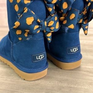 UGG BAILEY BOW RETRO SPOTS OCEAN BOOTS size 9 women’s